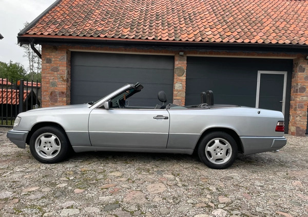 Mercedes-Benz Klasa E cena 63500 przebieg: 187005, rok produkcji 1995 z Morąg małe 436